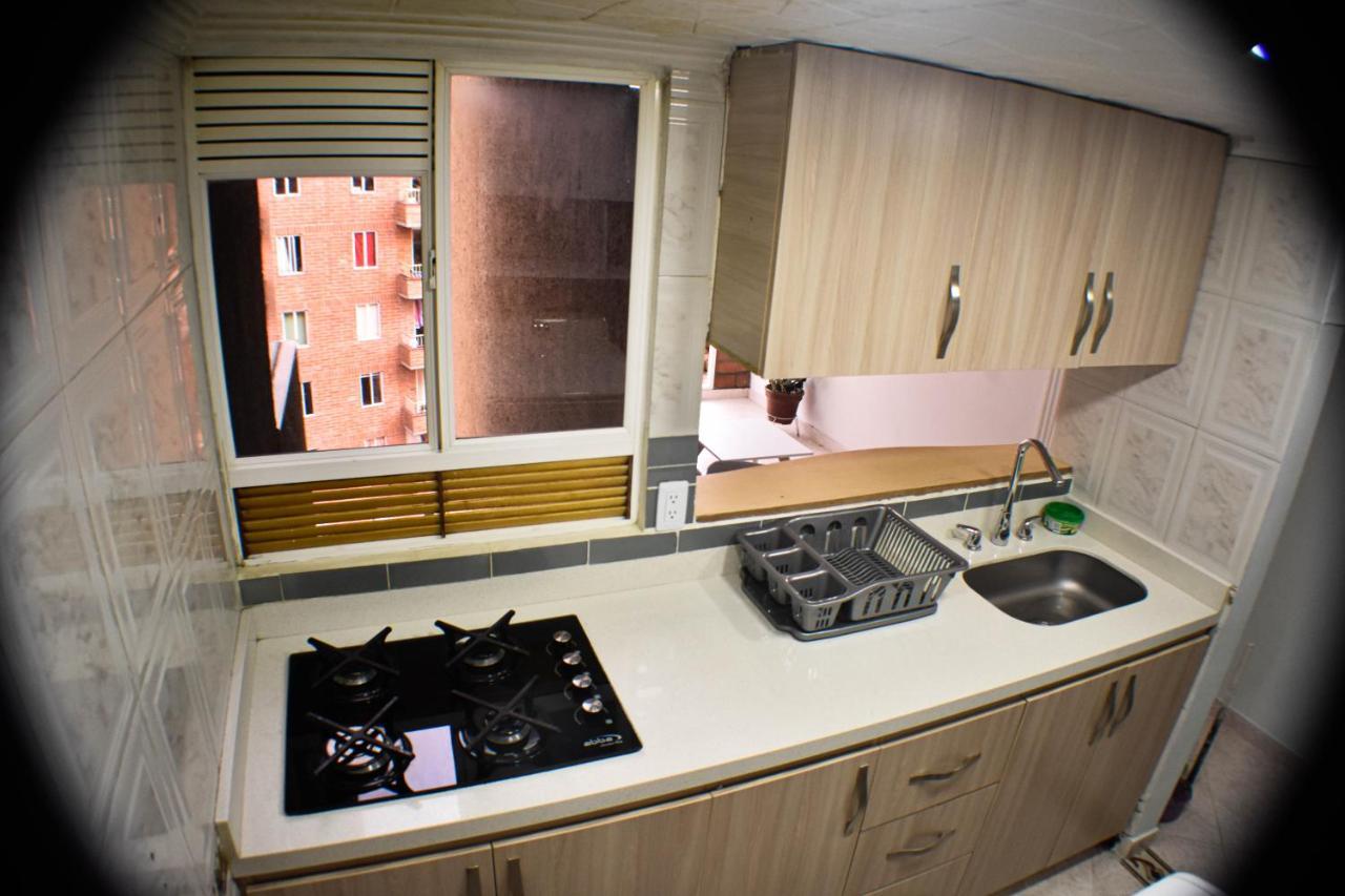 Hermoso Ubicado En Zona Céntrica De Apartamento Medellín