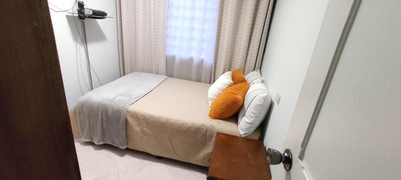 Apartamento Hermoso Ubicado En Zona Céntrica De Medellín