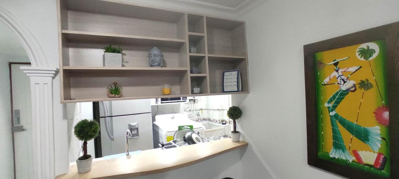Apartamento Hermoso Ubicado En Zona Céntrica De *