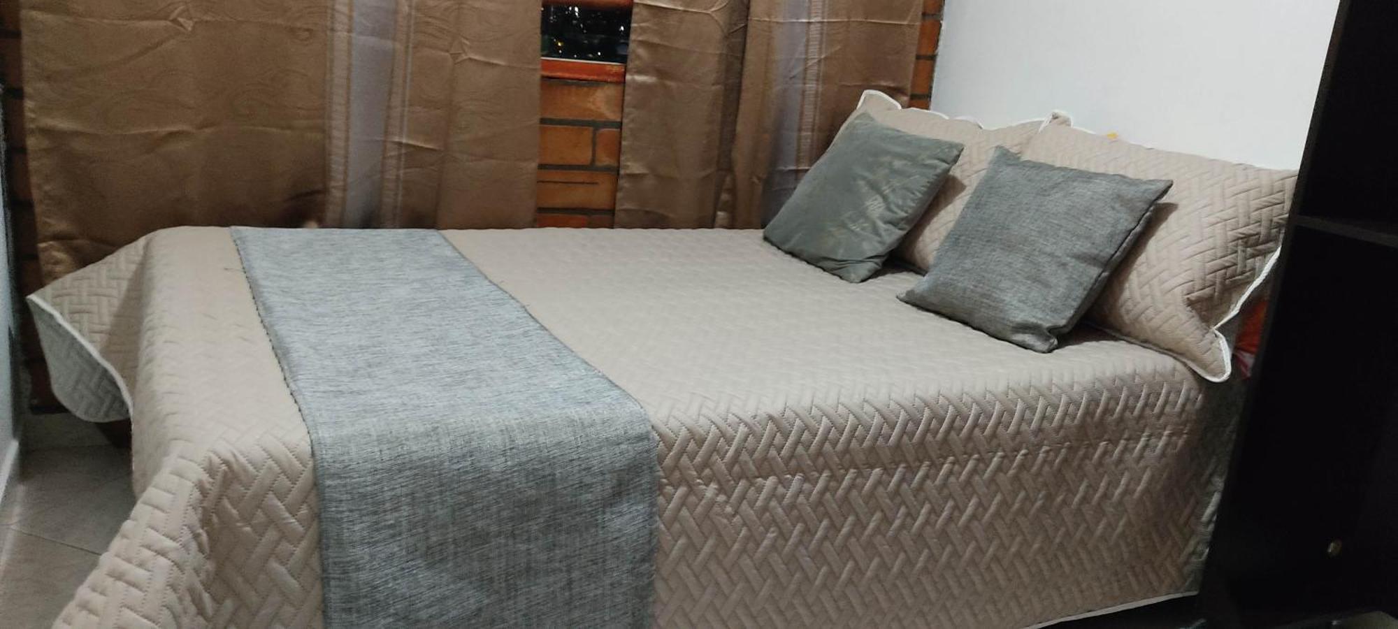Apartamento Hermoso Ubicado En Zona Céntrica De Medellín